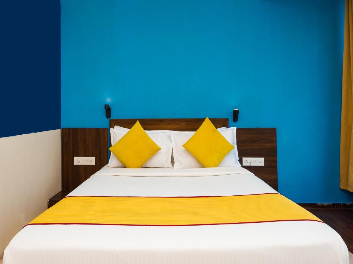 Hotel Aura - Near Malad Link Road Gorai Extérieur photo