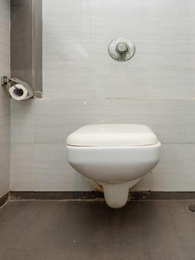 Hotel Aura - Near Malad Link Road Gorai Extérieur photo
